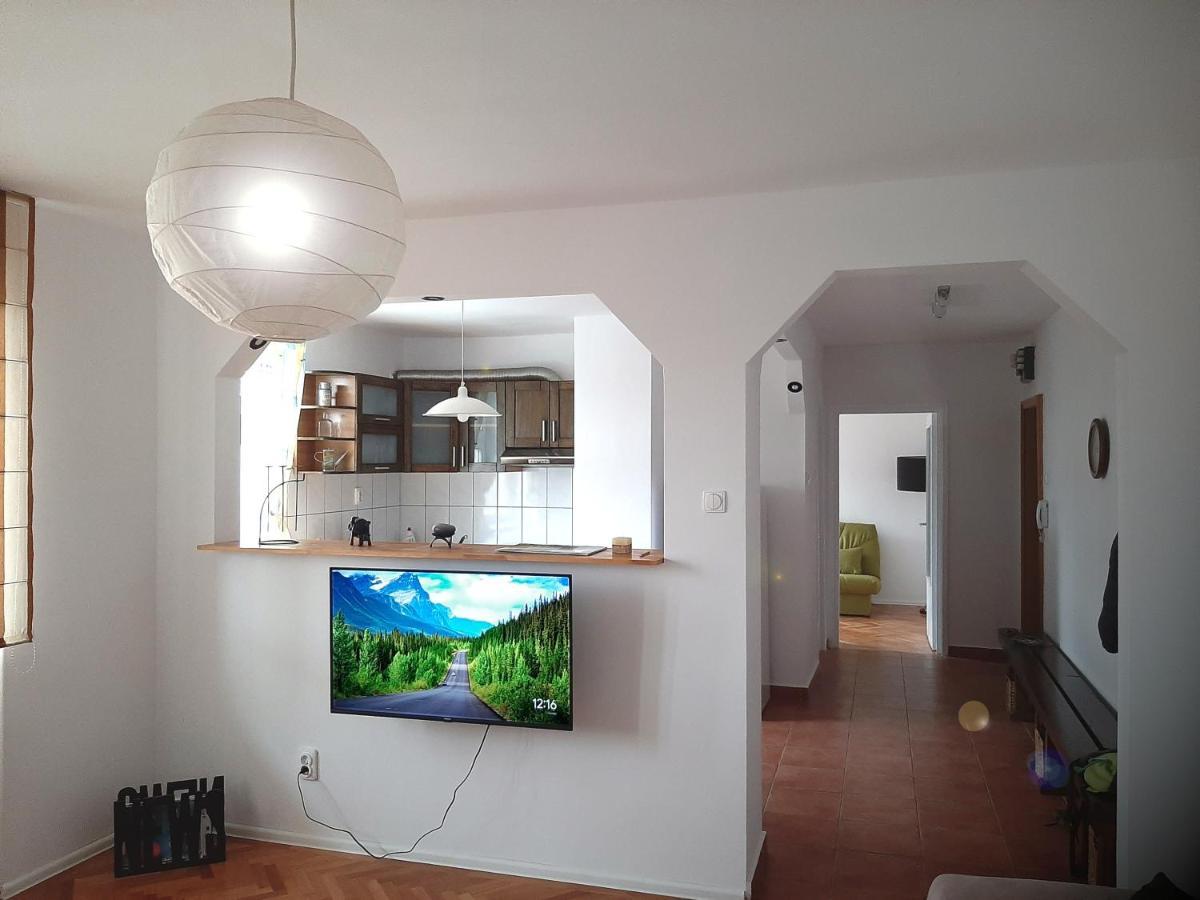 Hyggelig Apartment Oradea Luaran gambar